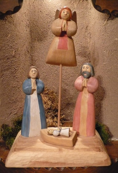 Simple Wood Nativity